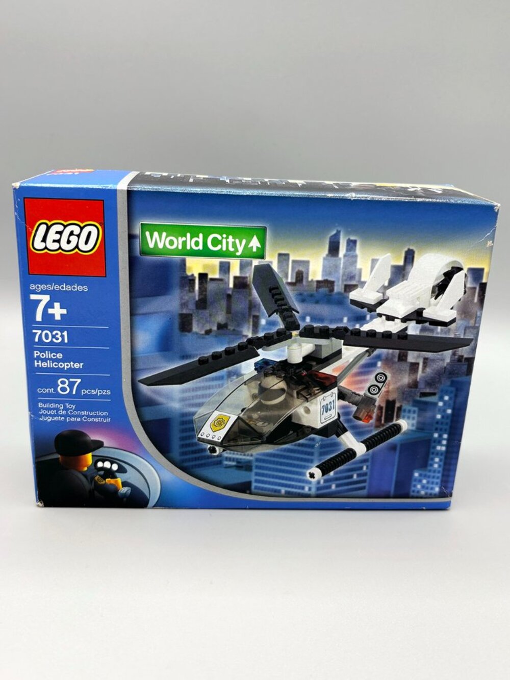 LEGO World City 7031 Police Helicopter – Vintage 2003 NEW Sealed in Box